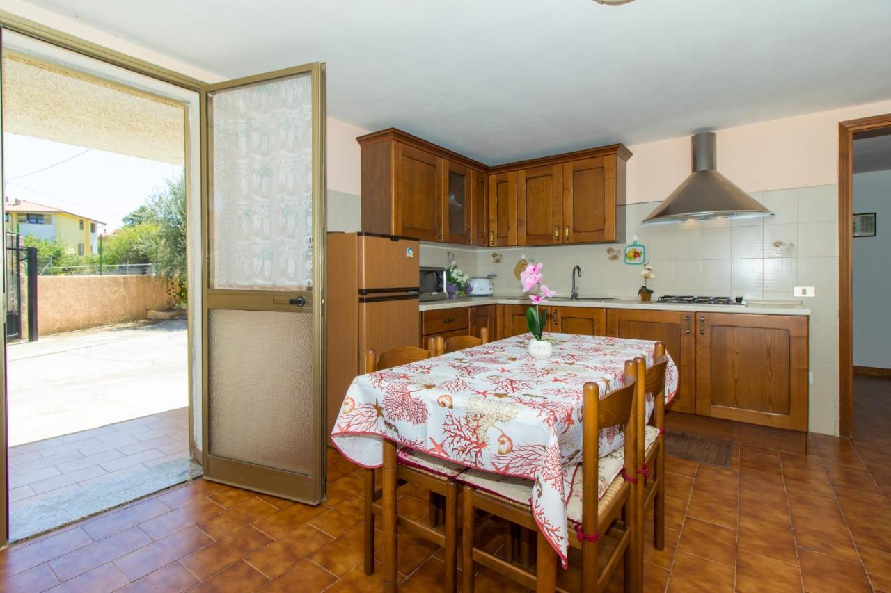 Appartamenti In Villa Con Ampio Giardino Esterno Позада Екстериор снимка